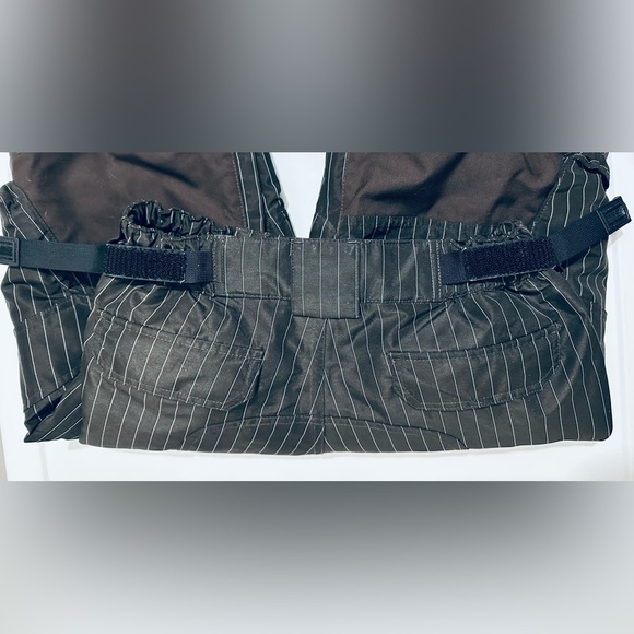 Lands’ End Youth Insulated Snow Pants, Size 16, Brown with White Pinstripes - Picture 10 of 16